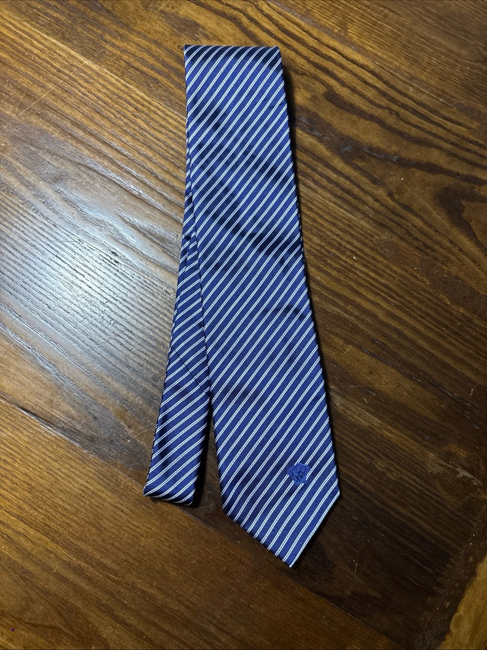 Versace 100% Silk Tie Navy Blue White Stripe Medusa Logo Made in Italy